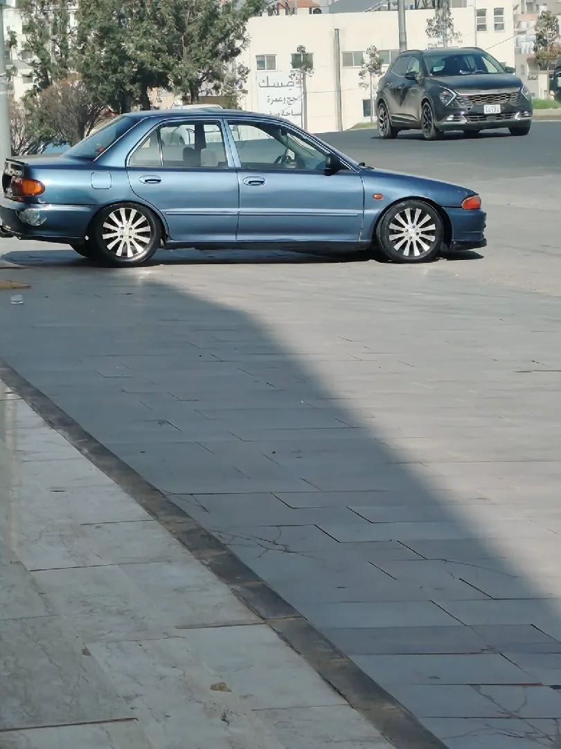 متسوبيشي لانسر 1993
