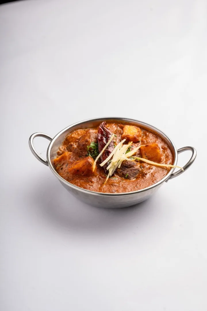 مطلوب شريك ممول لمطعم سياحي متخصص