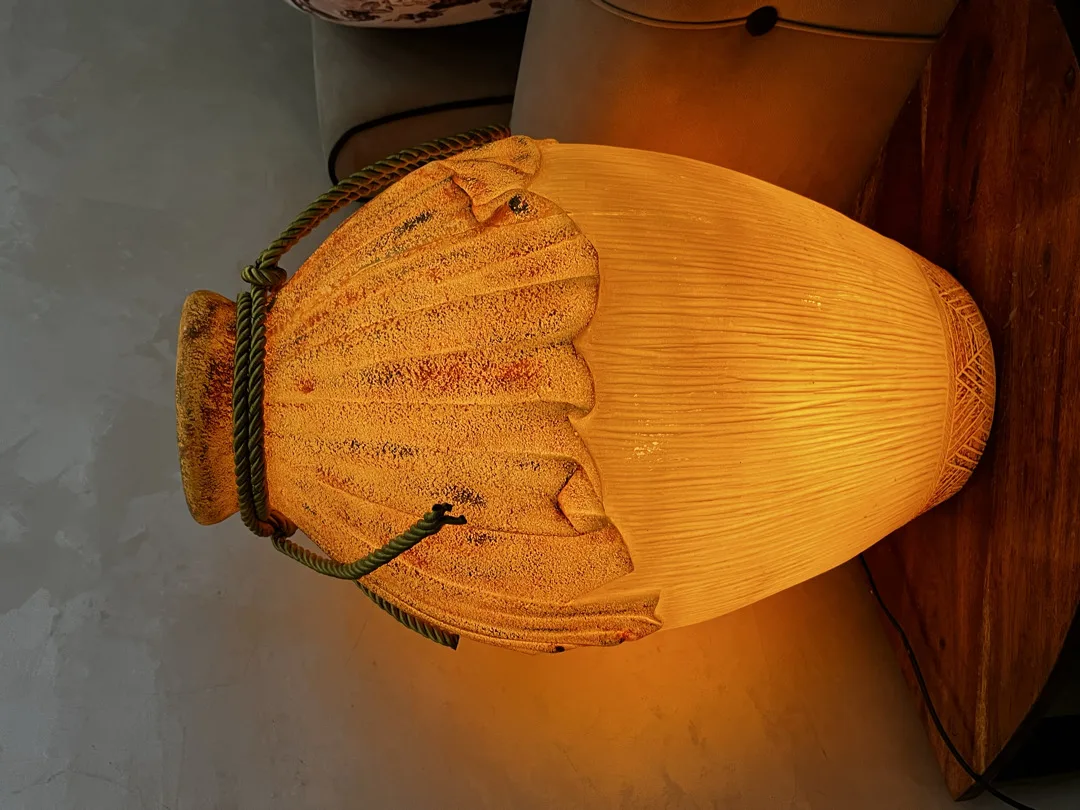 ✨ Vintage Lighted Vase - فازة مضيئة أنتيكا