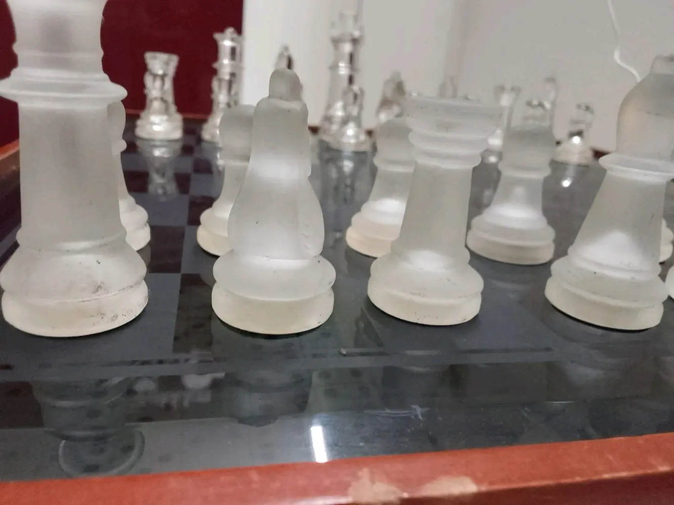 طاولة..شطرنج كريستال زجايي..