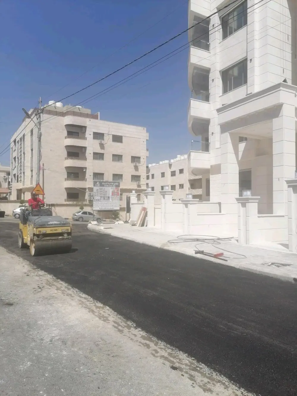 تزفيت مداخل البيوت وتزفيت الشاليهات والمزارع وعمل سيلنكود زراعي 0776155618