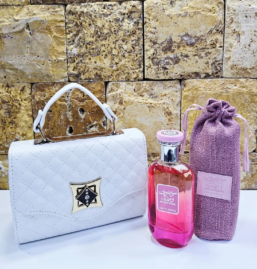 ✨شنتة أنيقة بتصميم عصري عطر 100مل برائحة ناعمة وأنثوية