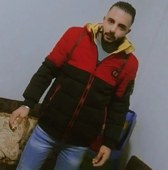 كتب وهويات