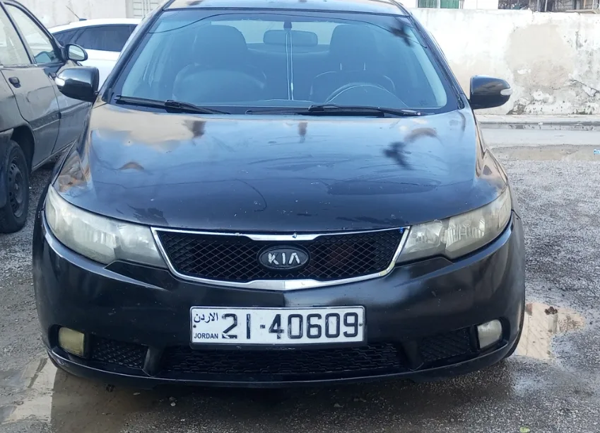 كيا سيراتو 2011
