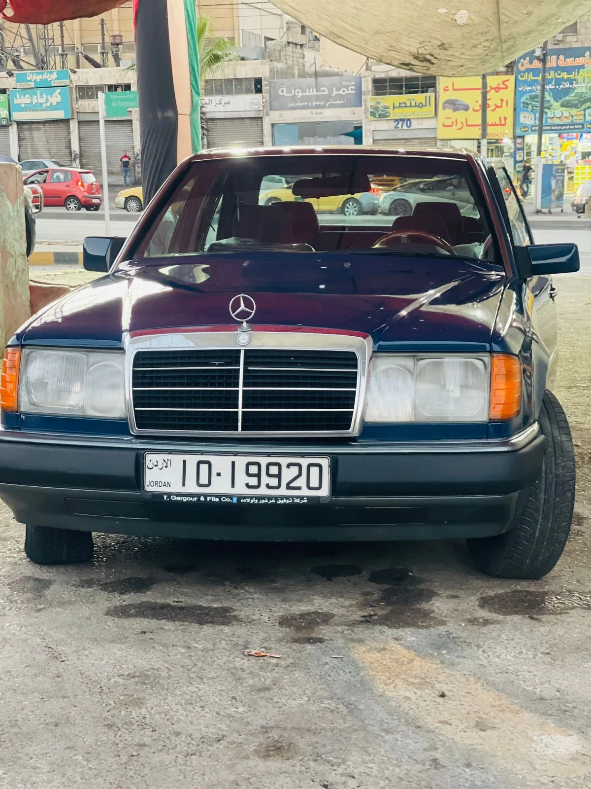 للبيع او البدل موديل ١٩٩٠اتوماتيك من غير الرقم