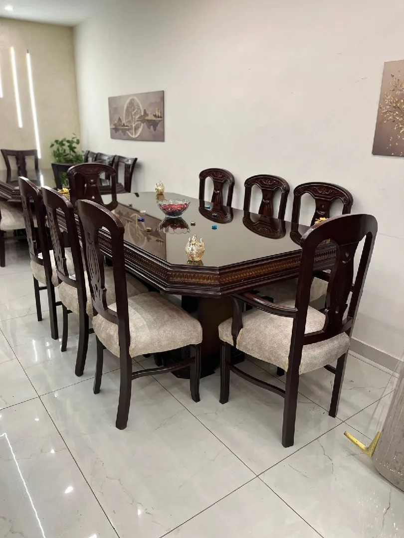 طاولة سفره