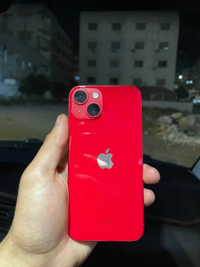 iPhone 14 Red