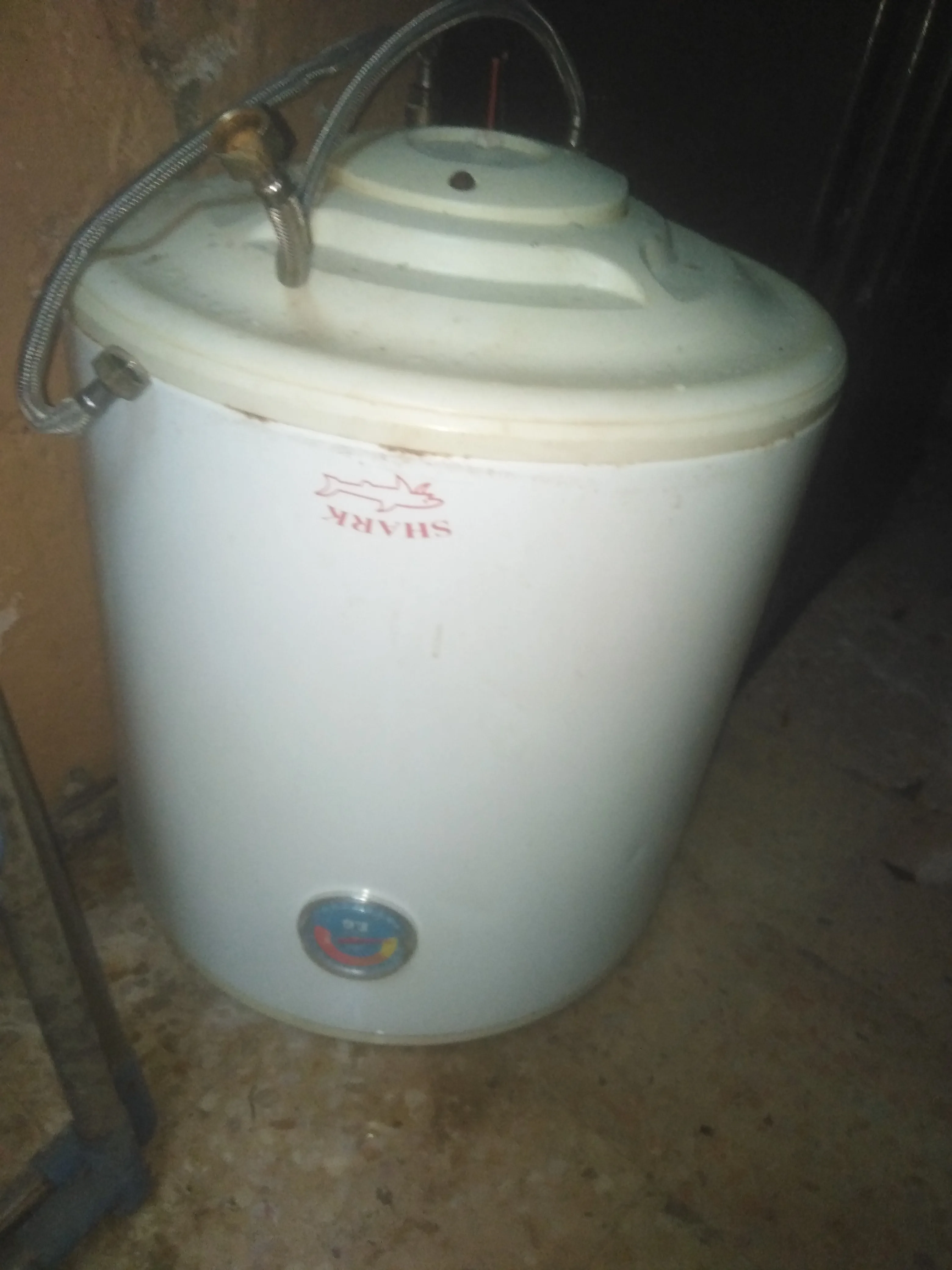 جيزر بحالة ممتازة