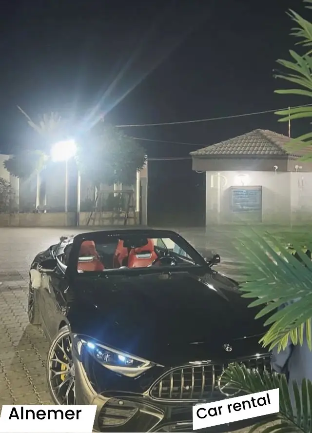للايجار SL43 AMG 2025