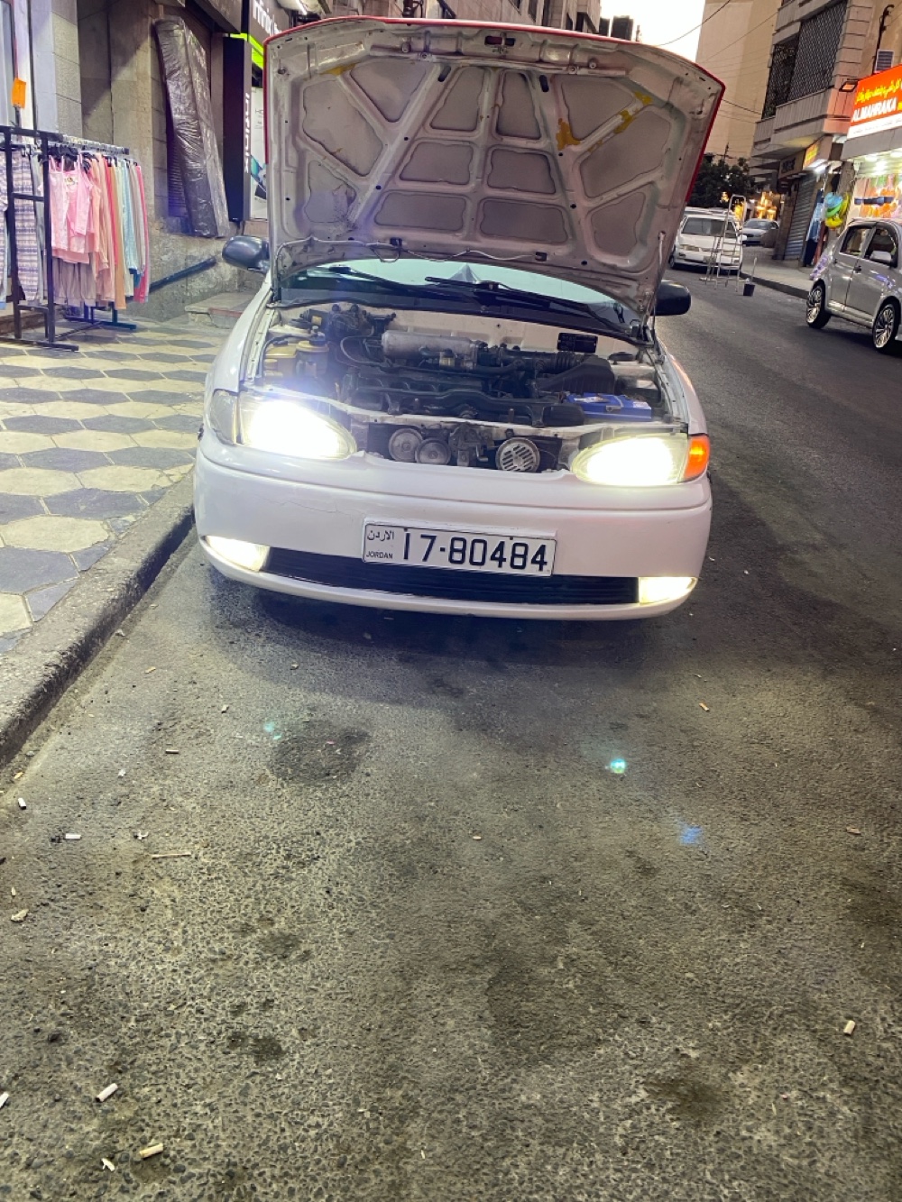 اكسنت للبيع