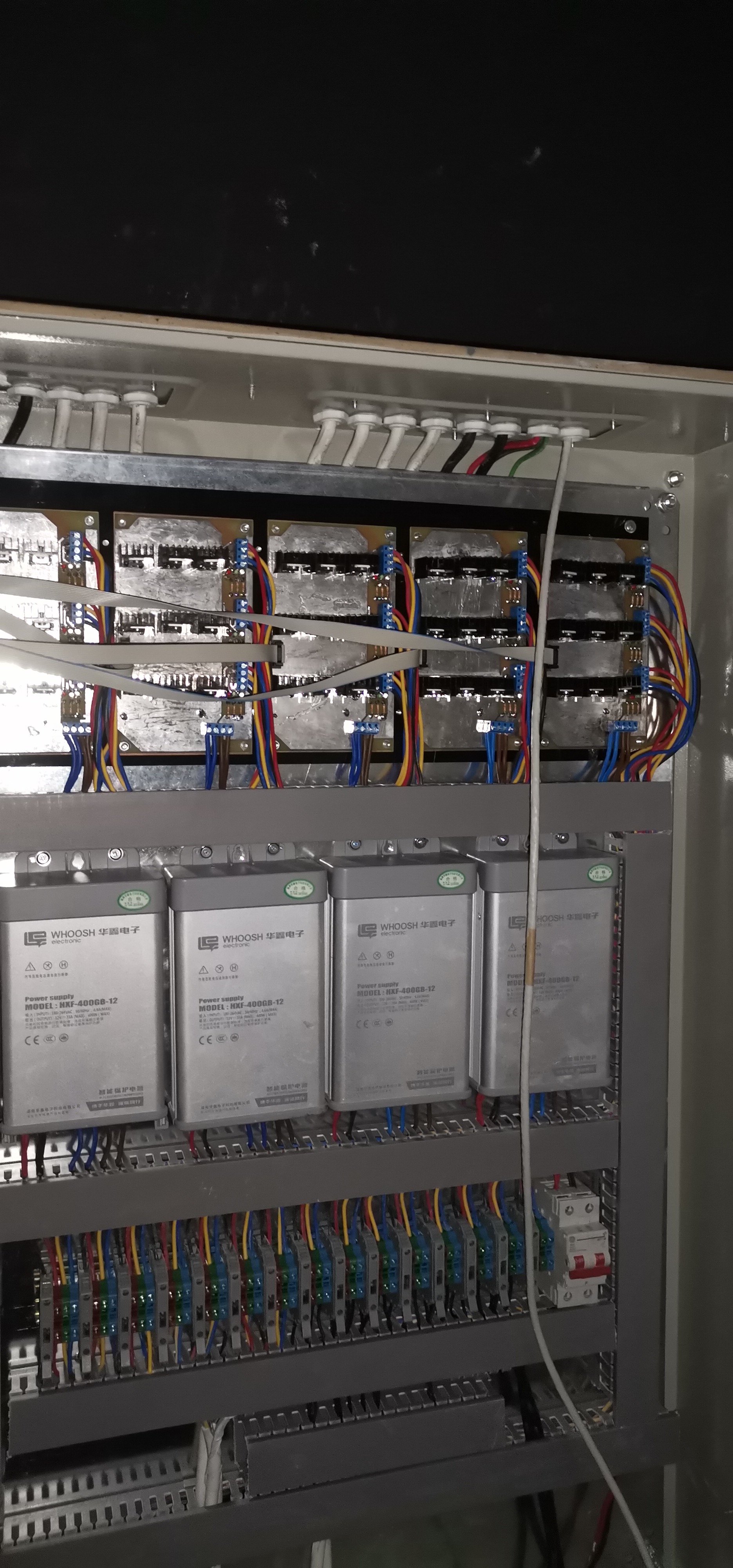 فني كهربا صيانة